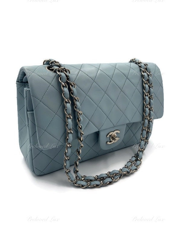 Chanel Classic Jumbo 21C Blue Lambskin Leather, Gold Hardware, New in  Dustbag