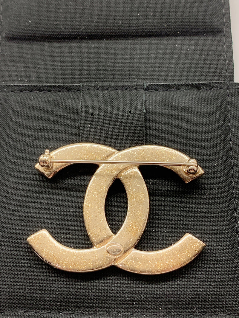 Sold-CHANEL CC Gold Rhinestones Brooch L234