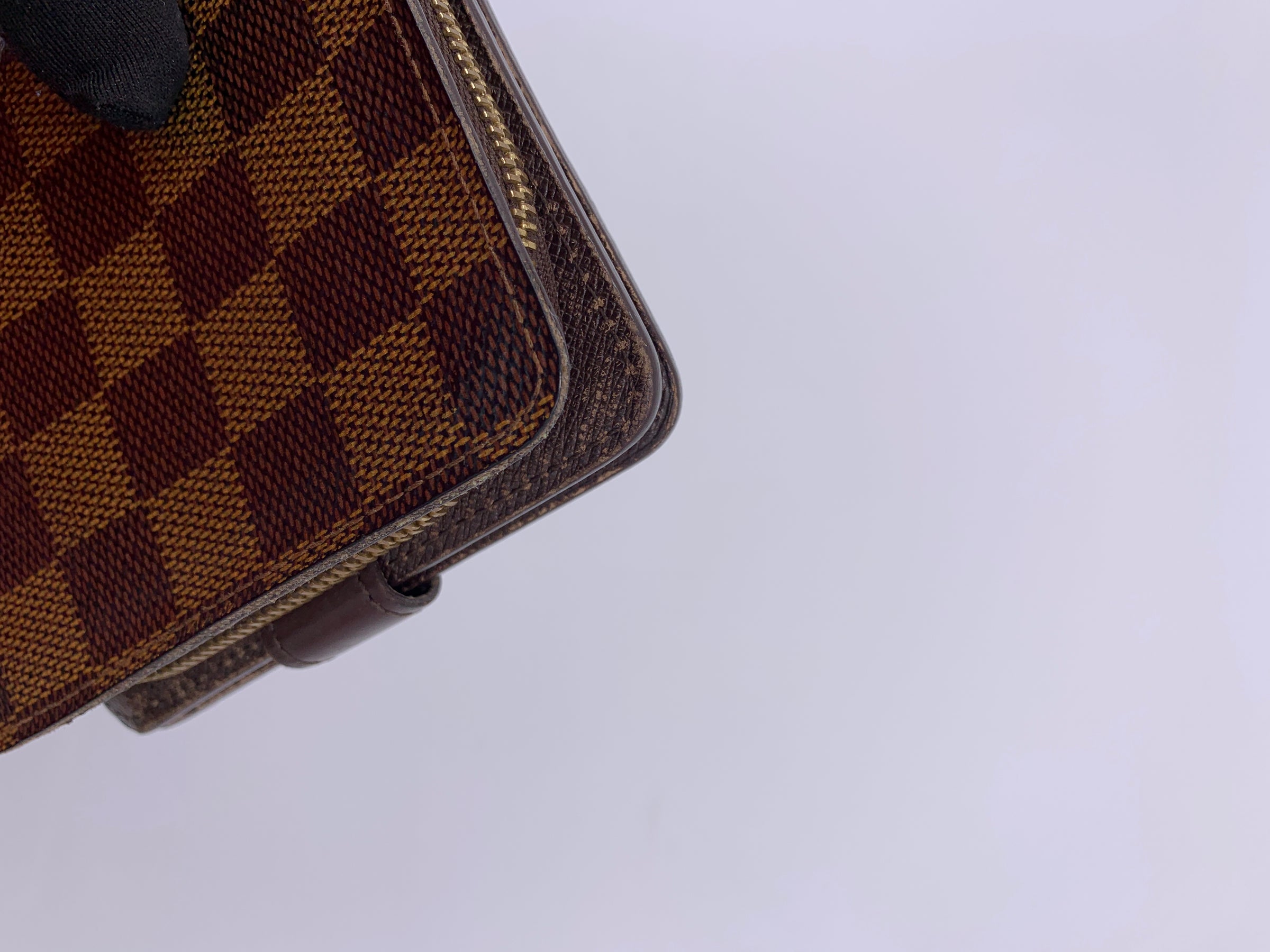 Louis Vuitton Damier Ebene Trifold Wallet – Closet Connection Resale