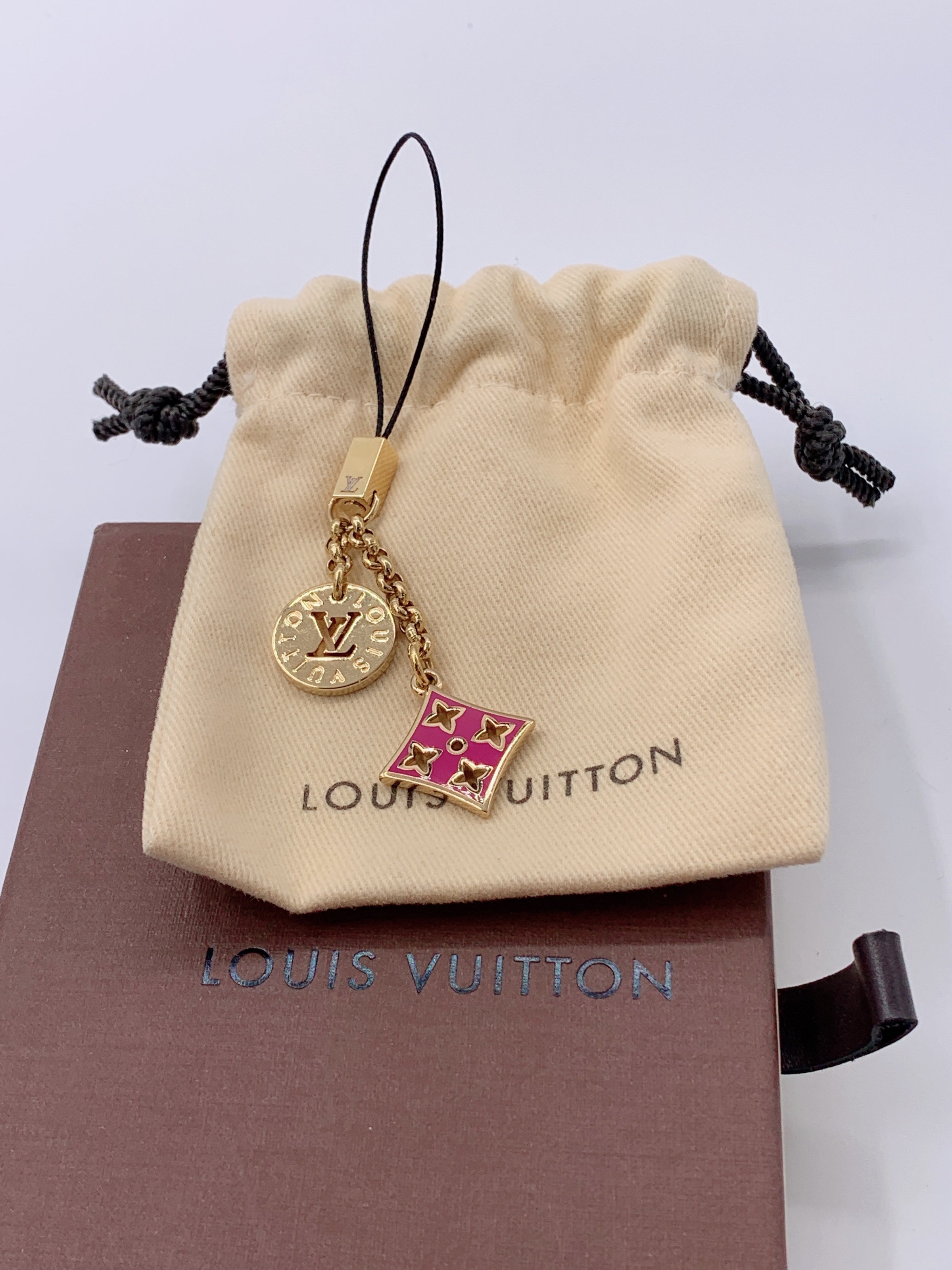 Louis Vuitton Friendship Charm Bracelet w/Box Storage Bag Length 32cm  Preowned