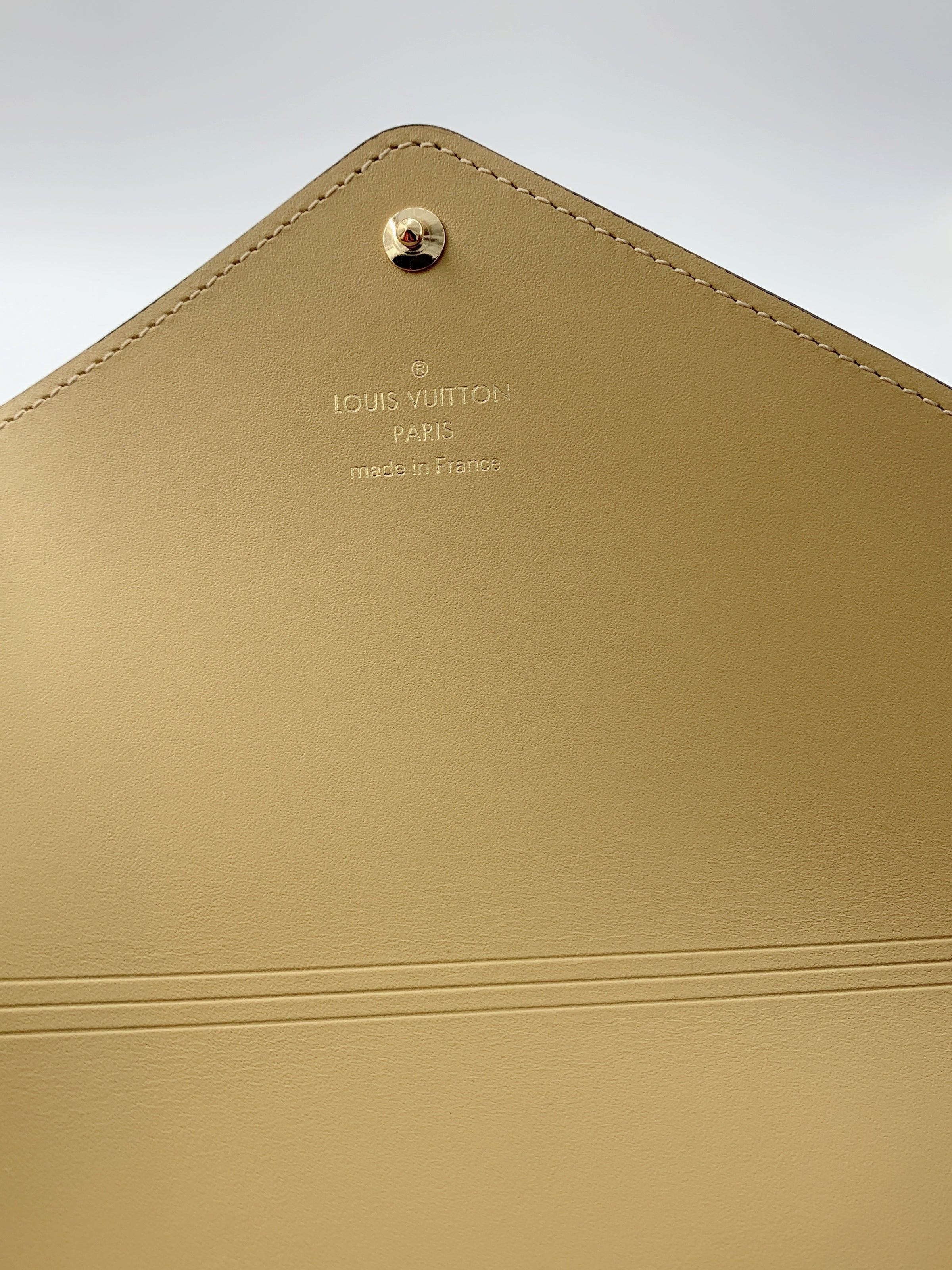 Pre-owned Louis Vuitton Pochette Kirigami Monogram Giant Khaki Green/beige, ModeSens