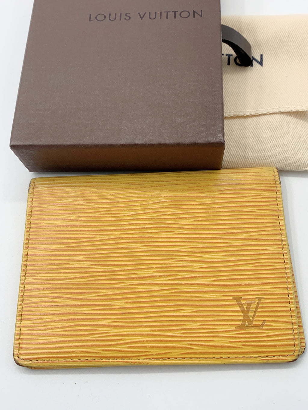 LOUIS VUITTON Epi Pass/Card Case yellow - Preowned Luxury - Preloved Lux  Canada