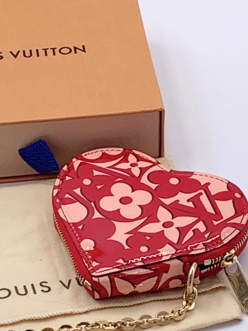100% Authentic Louis Vuitton Vernis Red Heart Coin Purse