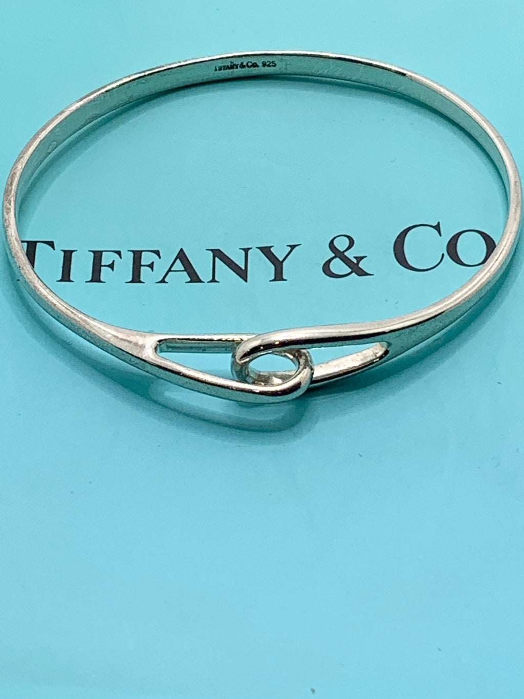 Tiffany & Co Silver 925 Infinity Interlocking Bangle - Preloved