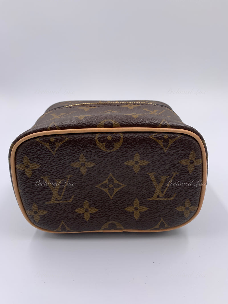 Louis Vuitton Presbyopia Cosmetic Bag Nice Nano - สตูดิโอ aparischic อื่นๆ  - Pinkoi