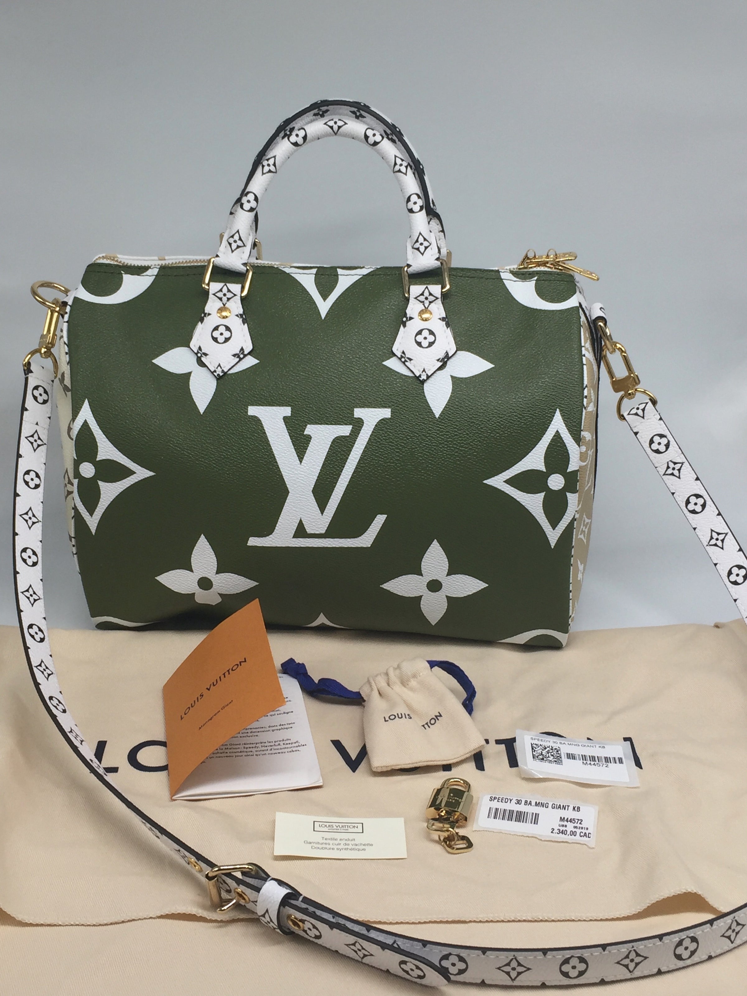 Louis Vuitton Speedy Bandouliere Monogram Giant 30 Khaki Green