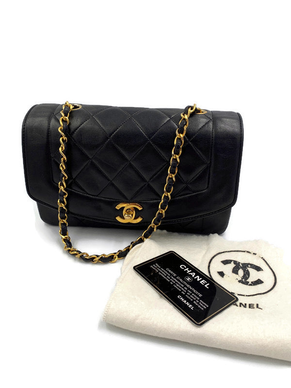 Sold-CHANEL Lambskin Small Diana Single Chain Single Flap Bag Black/gold